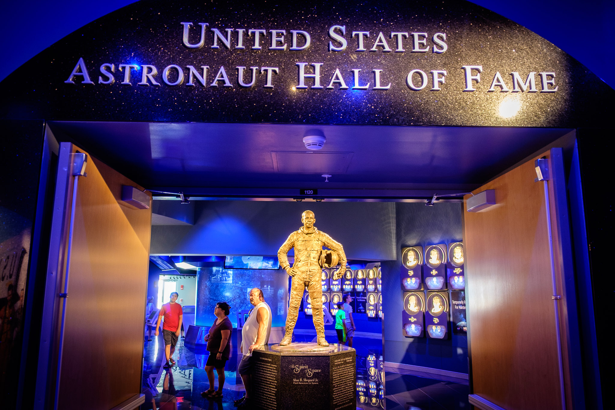 Exploring Kennedy Space Center: A Journey Through Space